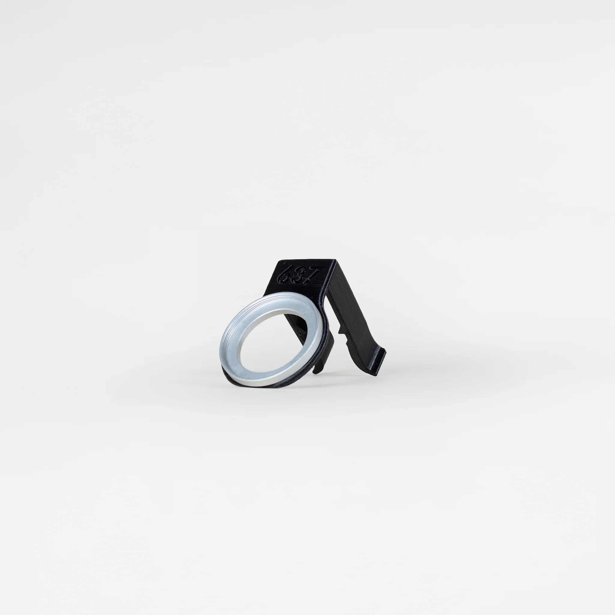 637 :: Adapter - Image 4
