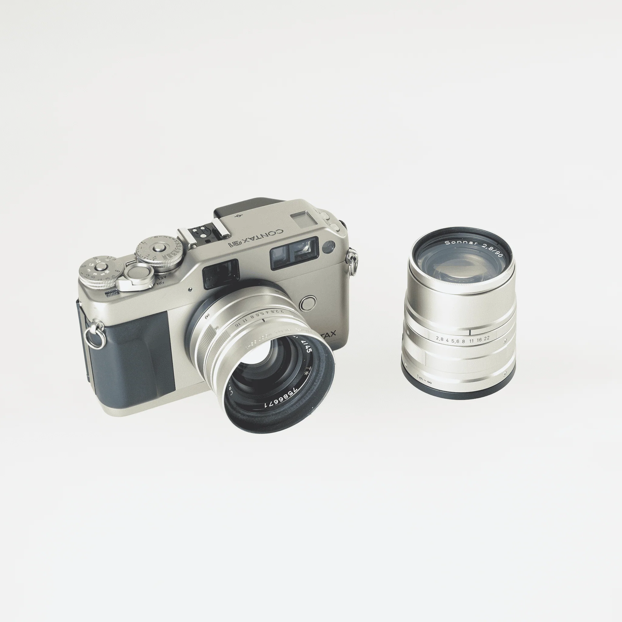 Contax G1 | Carl Zeiss 45mm T* F/2 Lens + 90MM 2.8