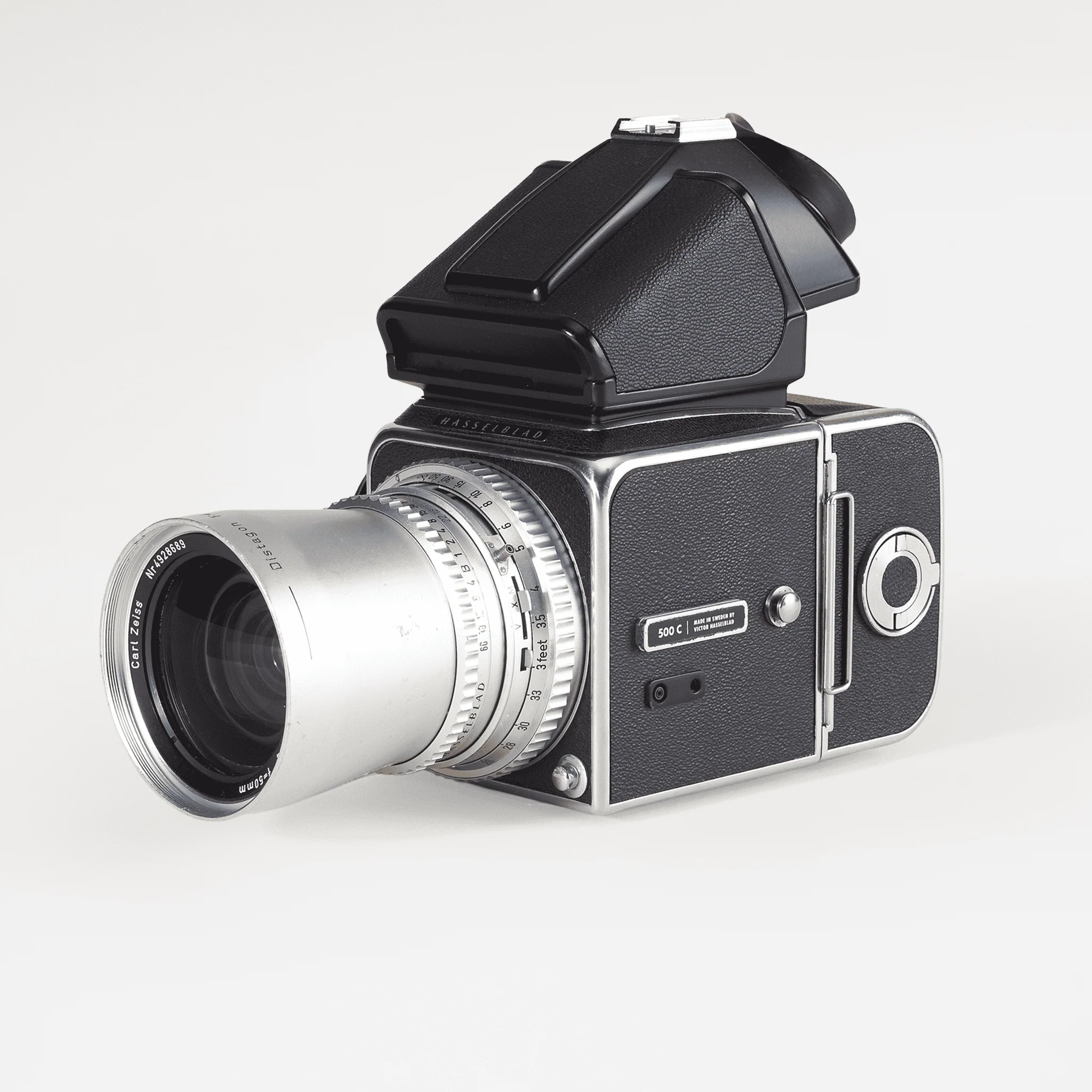 Hasselblad 500C + Distagon 4/50mm C | Prism Finder - Image 3