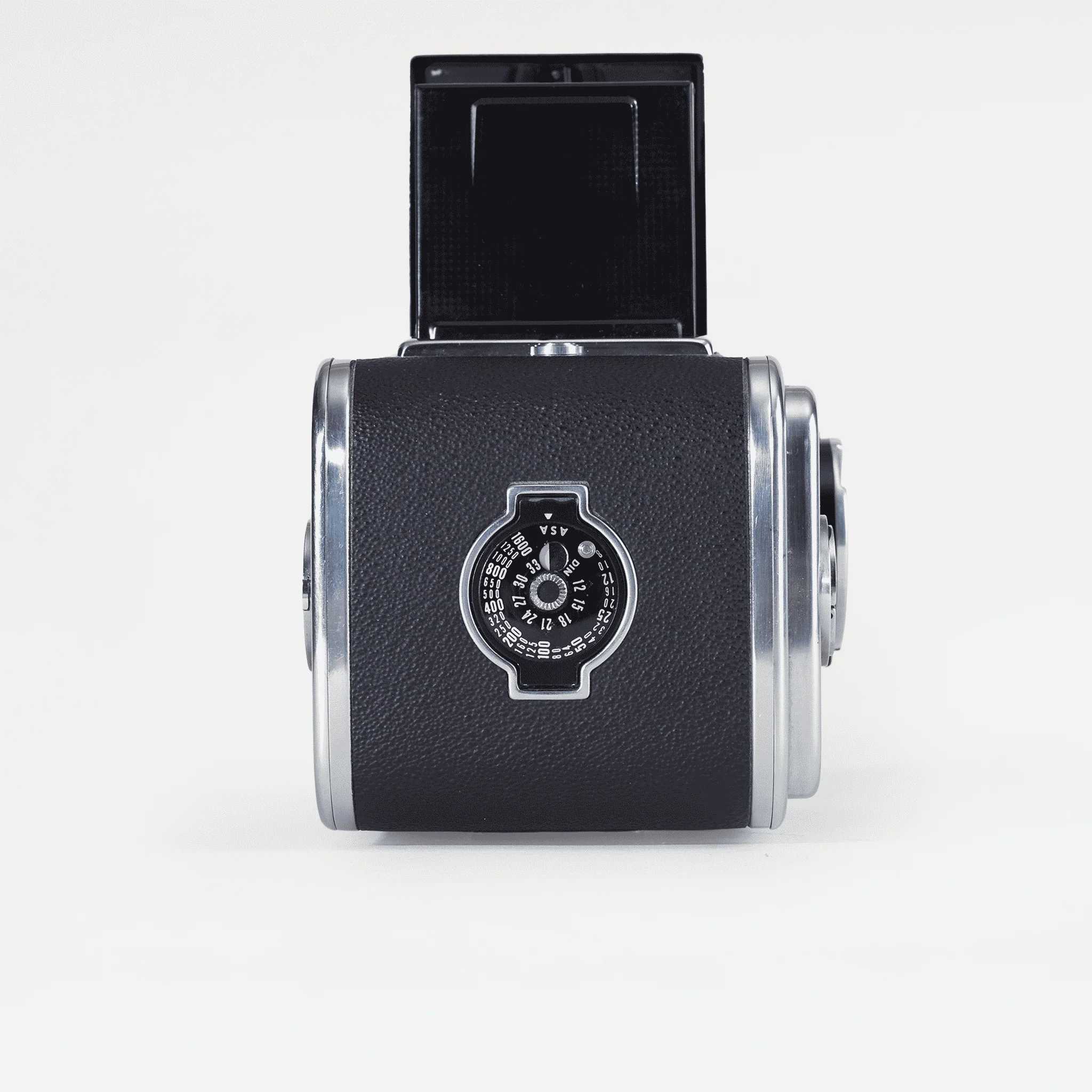 Hasselblad 500C (modified screen holder) + Planar 2/8/80mm C | Fully Refurbished - Image 9