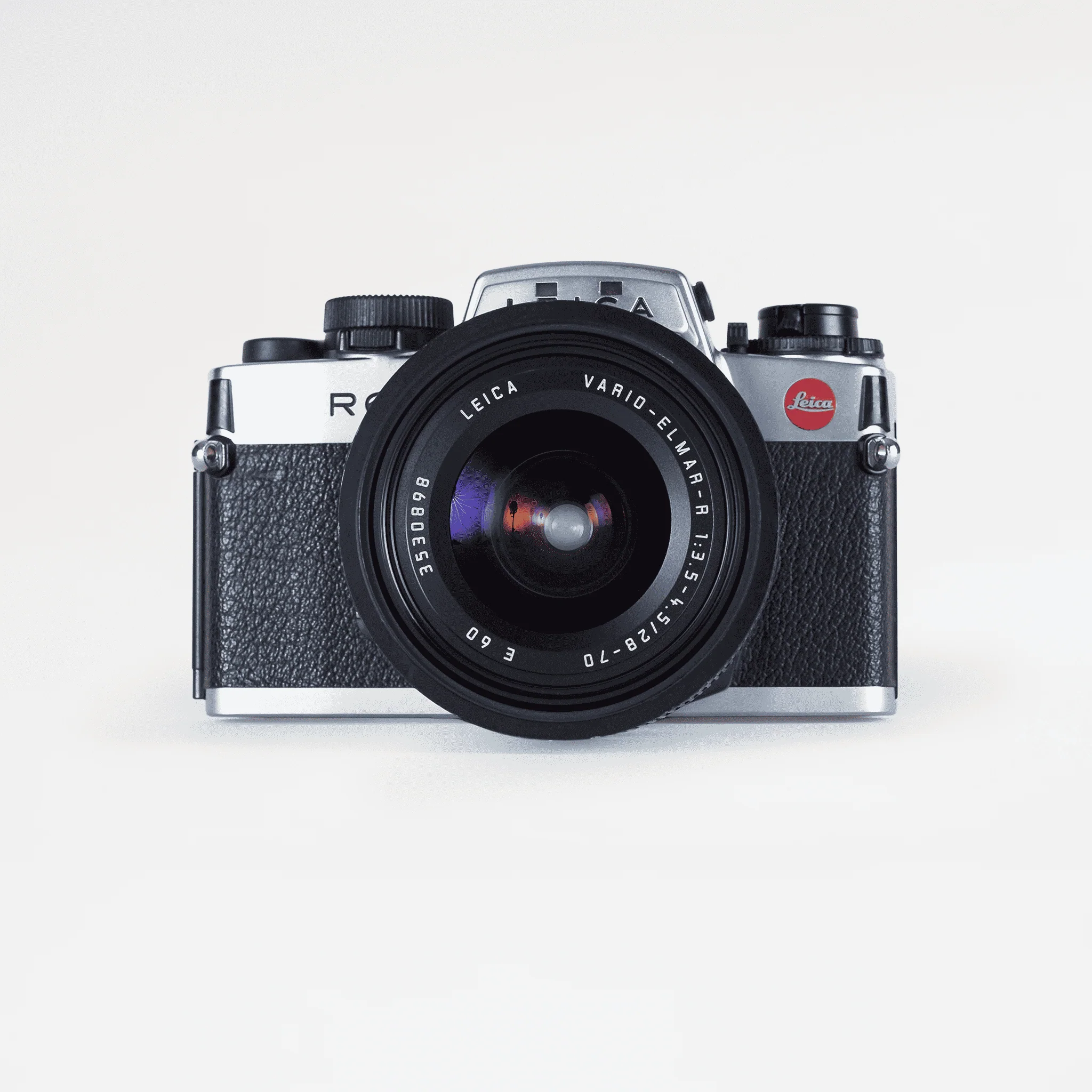 Leica R6 with Vario-Elmar-R 28-70mm f/3.5-4.5 - Image 2