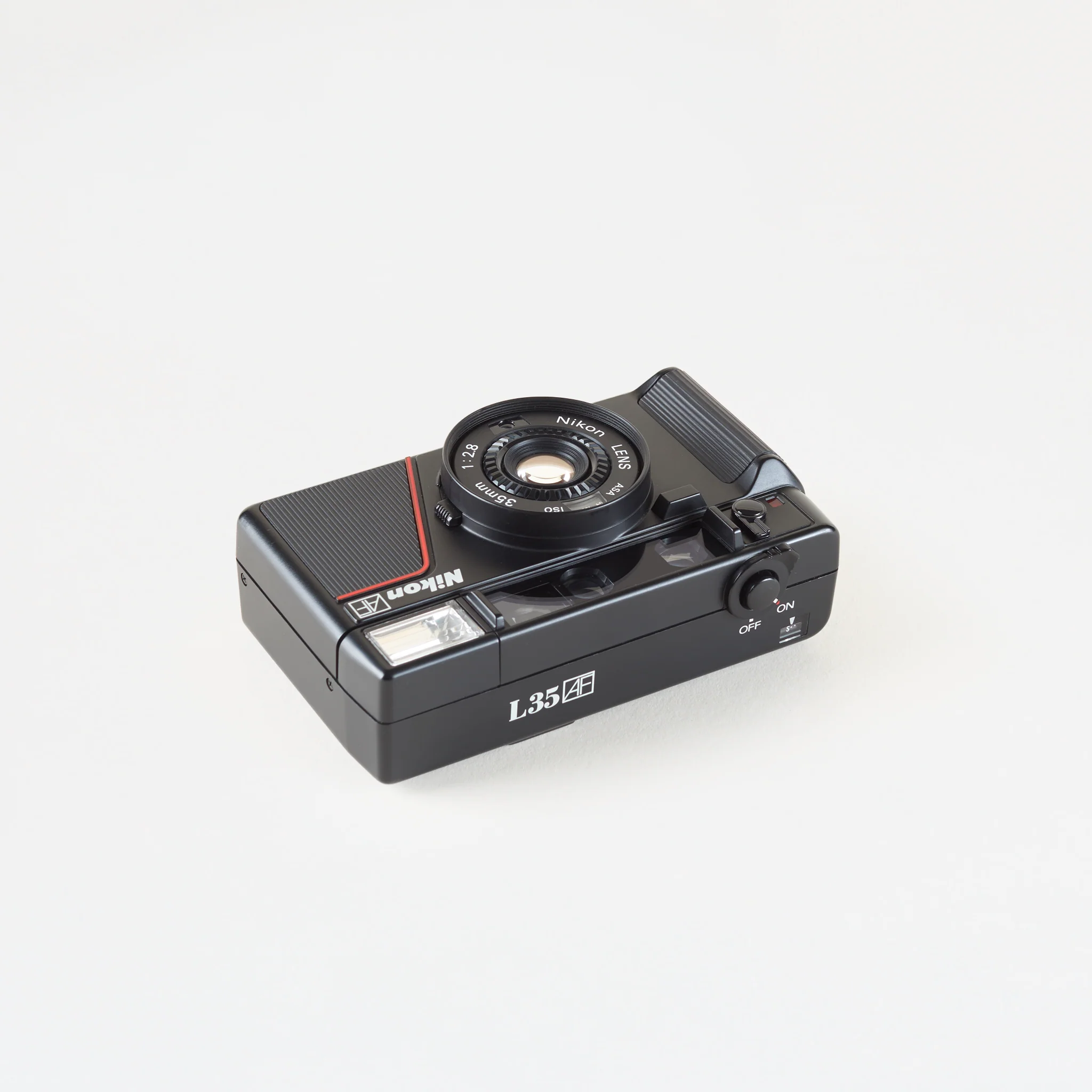 Nikon L35AF - Image 6