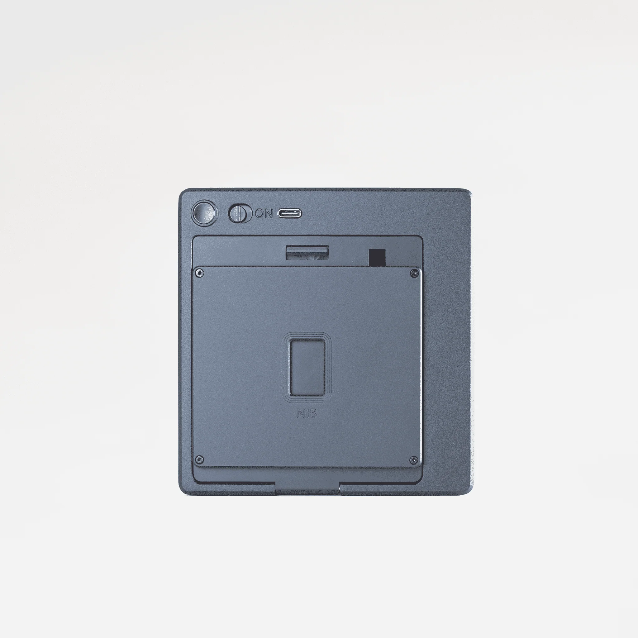 NONS | Pro Instant Back Hasselblad - Image 10