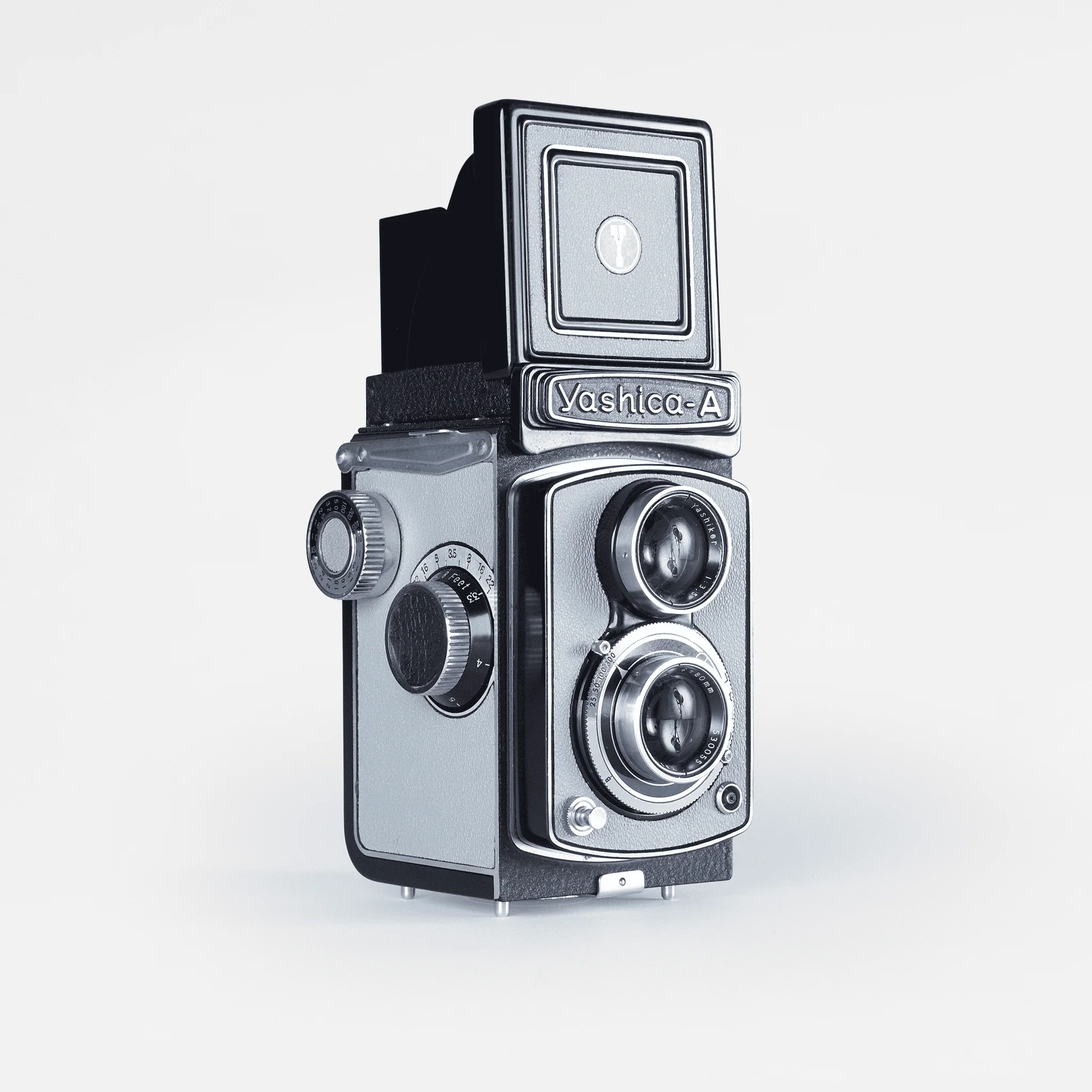 Yashica A - Color Leather - Image 9